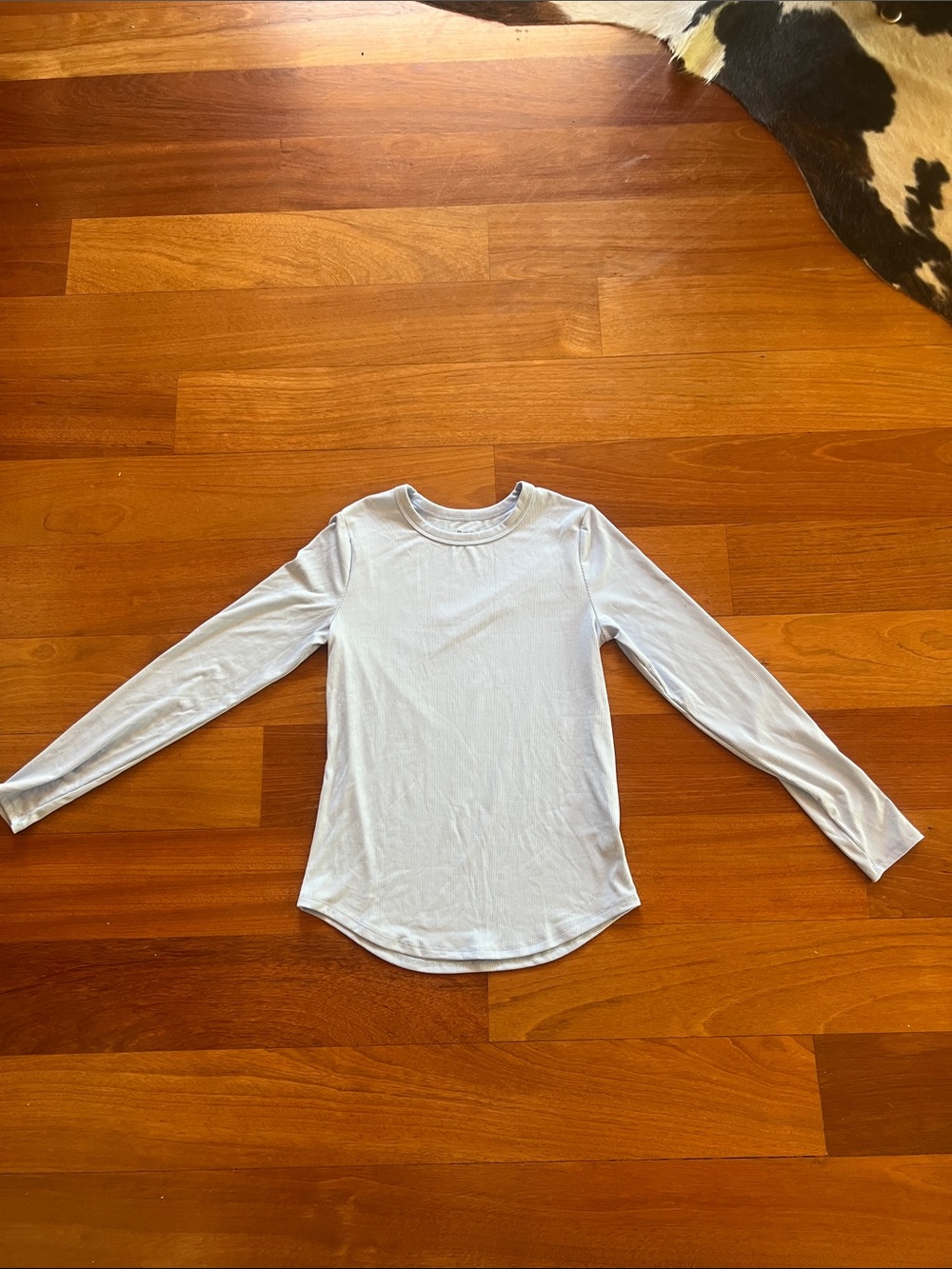 No Boundaries Light Blue Long-Sleeve Crewneck Tee